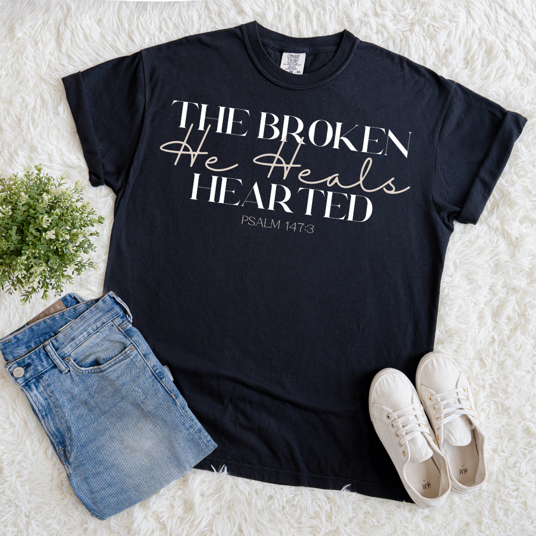 He Heals The Broken Hearted T-shirt