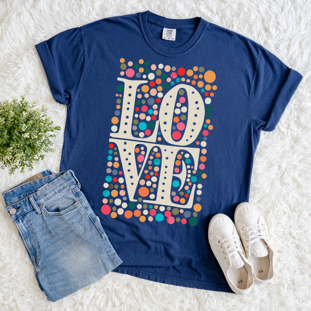 Love T-shirt