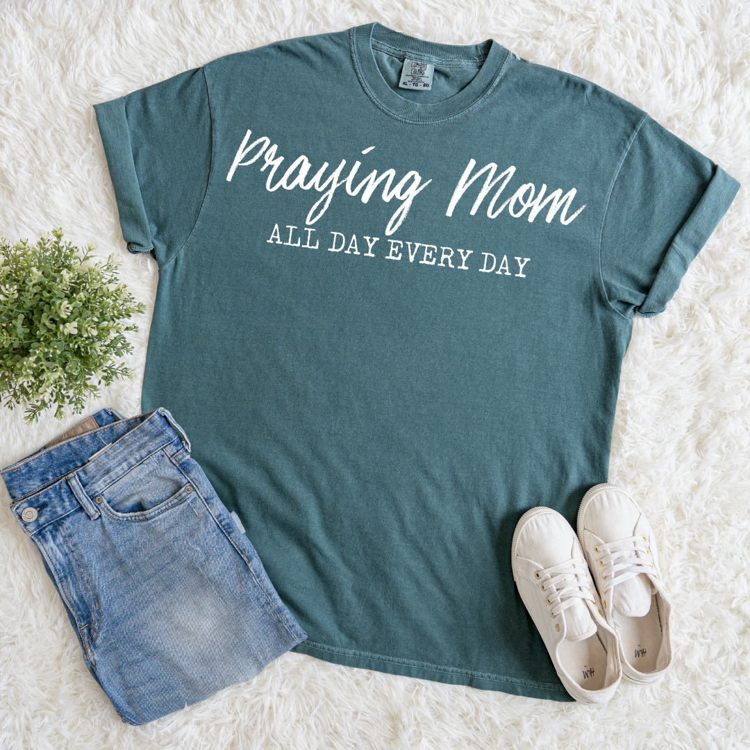 Praying Mom T-shirt