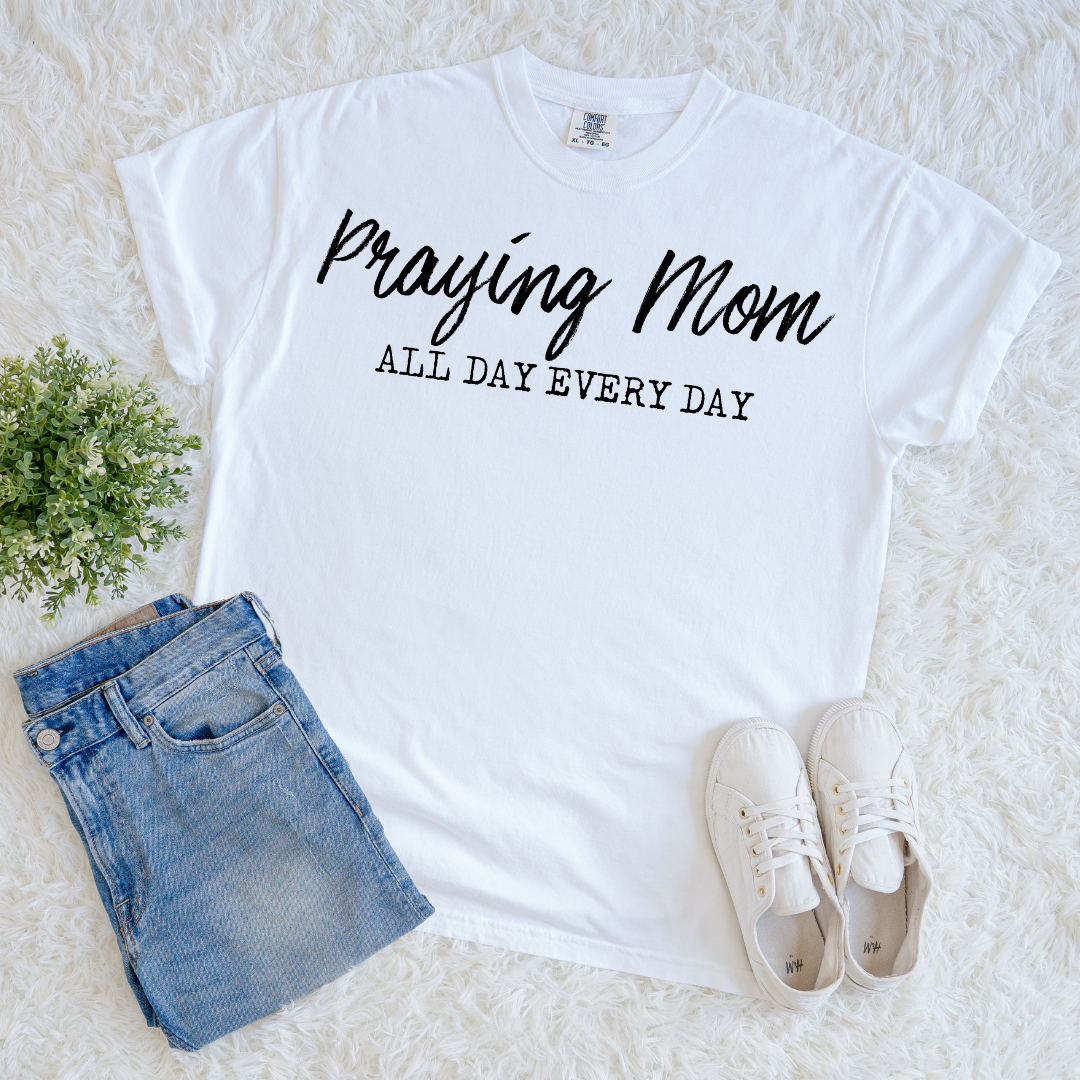 Praying Mom T-shirt